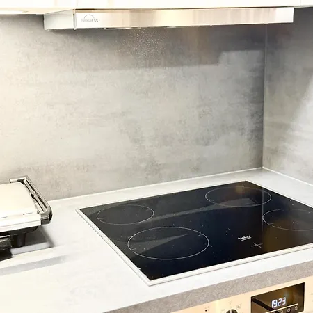 Modern Living In - Frieden Appartamento *